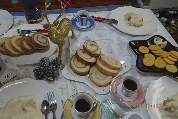 クリスマスにはパンを焼こう