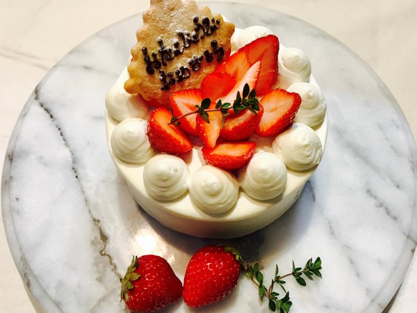 デコレーションケーキ