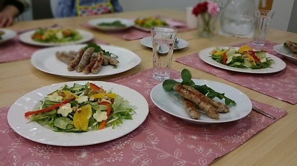 お子様もいっしょに、ソーセージ作り♪