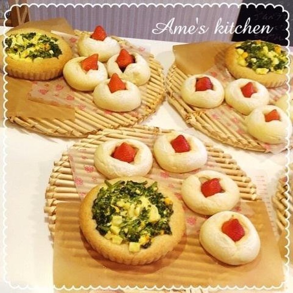 春の単発♪菜の花ランチパン。いちごあんパン。