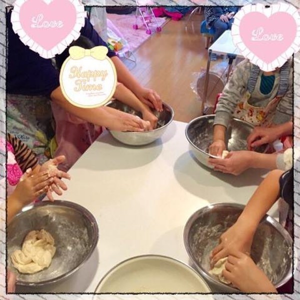 春休み、夏休みなどには親子レッスン開催中。