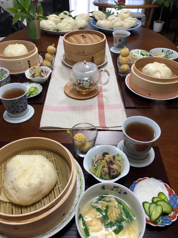 肉まん
