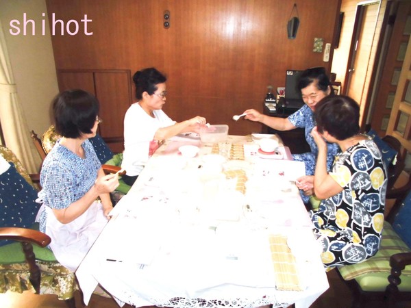幅広い年齢の方々に楽しんでもらっています