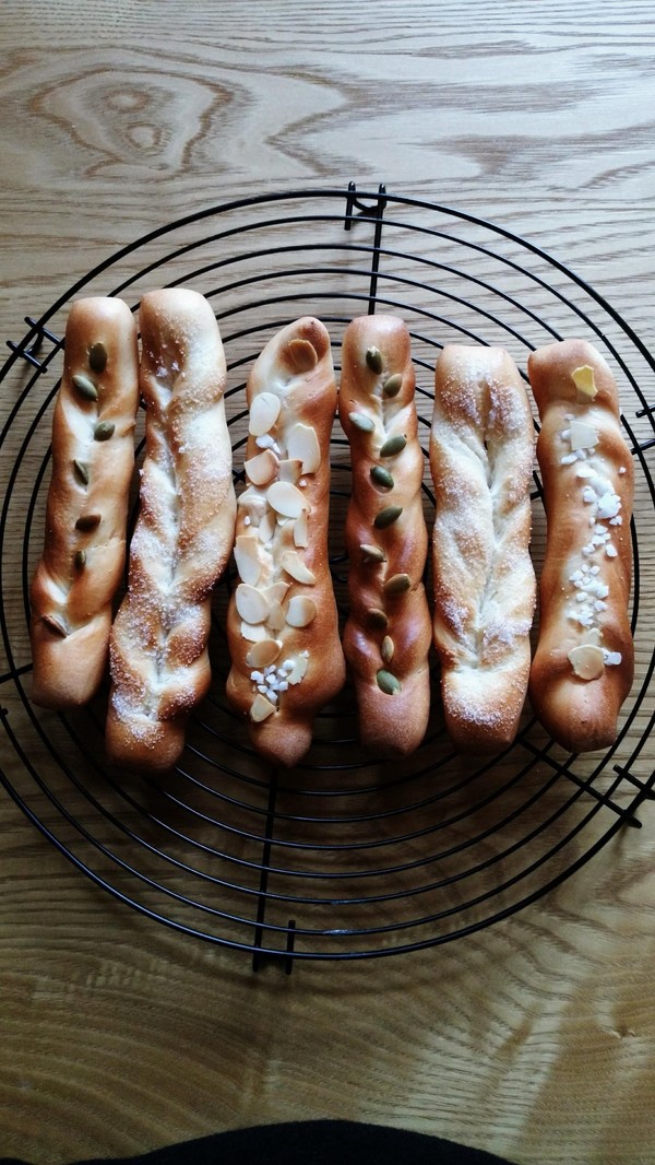 子どもレッスンで作ったスティックパン