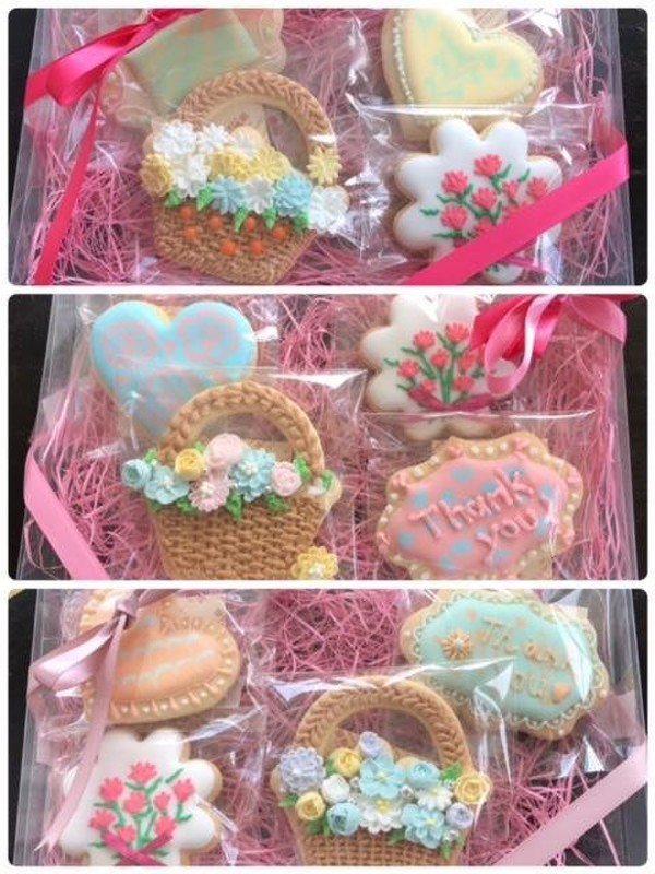 生徒様作品(母の日レッスン)
ラッピングして完成です。