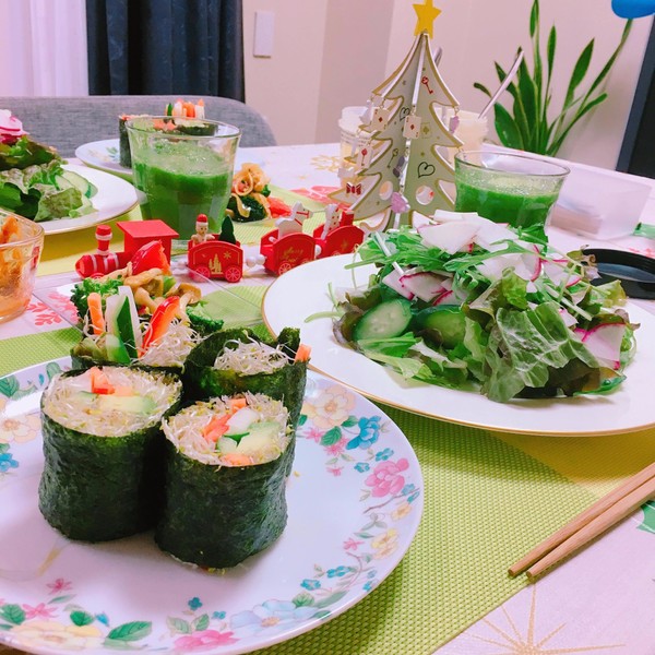 一度の食事で600g以上の生野菜と果物を摂取します☆
