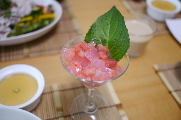和食×カクテルグラス
ガラリと雰囲気が変わりますね