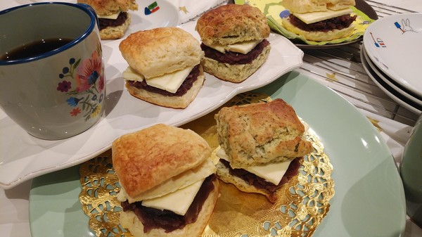 あんバタースコーン(蓬)レシピ、インスタにアップしております