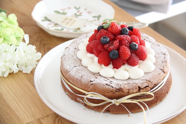 作ったケーキは可愛く写真撮影しましょう