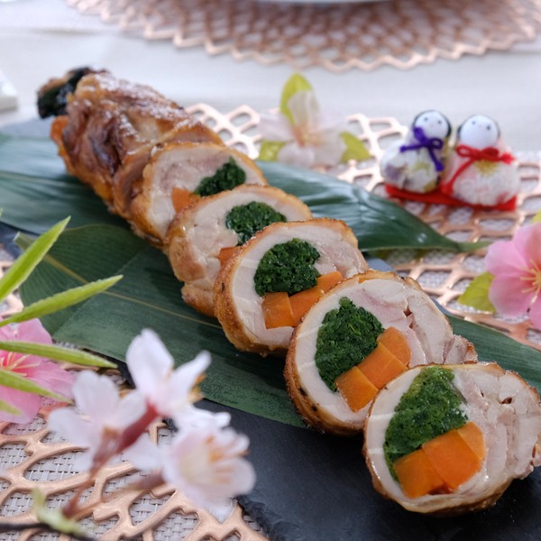鶏もも肉の野菜巻き/1本丸ごとお持ち帰り！