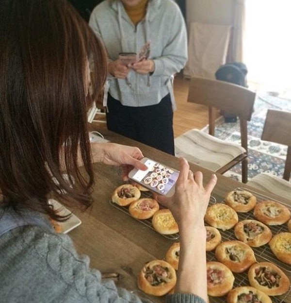 出来たパンの撮影も楽しい時間です