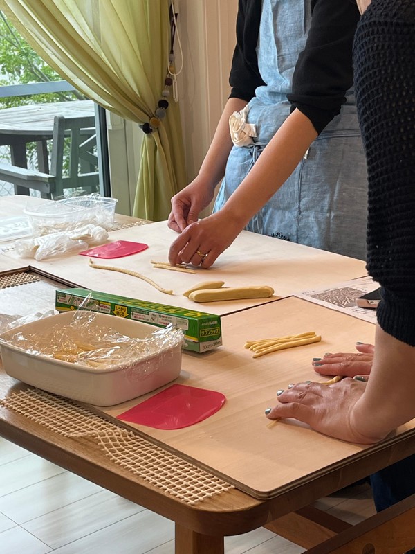 手打ちパスタレッスン。おしゃべりしながら楽しくパスタ作り
