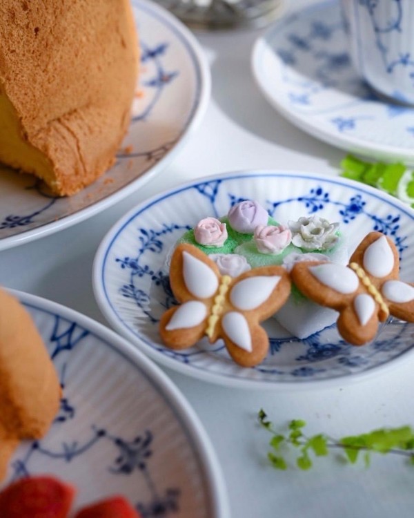 シフォンレッスンではアイシングとシュガーもお作り頂けます♪
