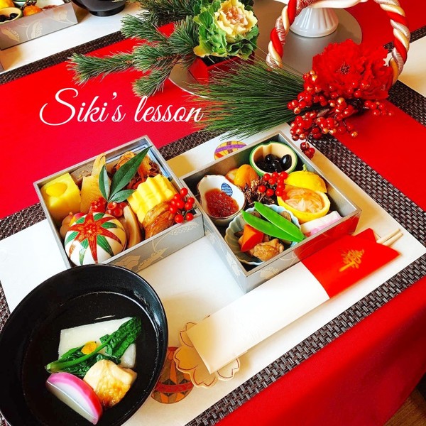 おせちレッスン。会食シーンのお写真です。