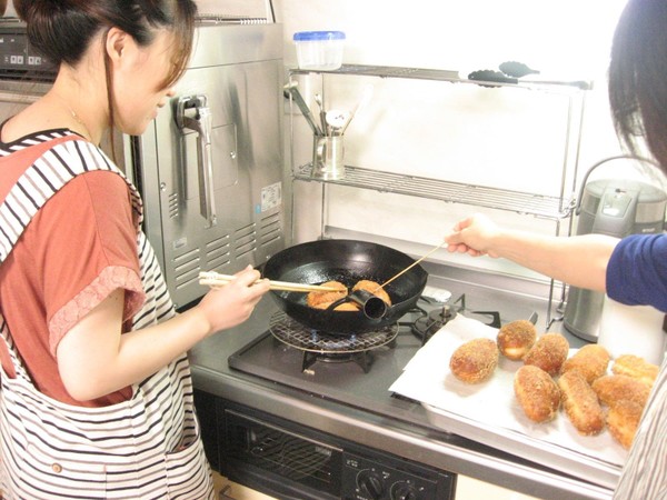 JHBSファミリーコース②
カレーパン