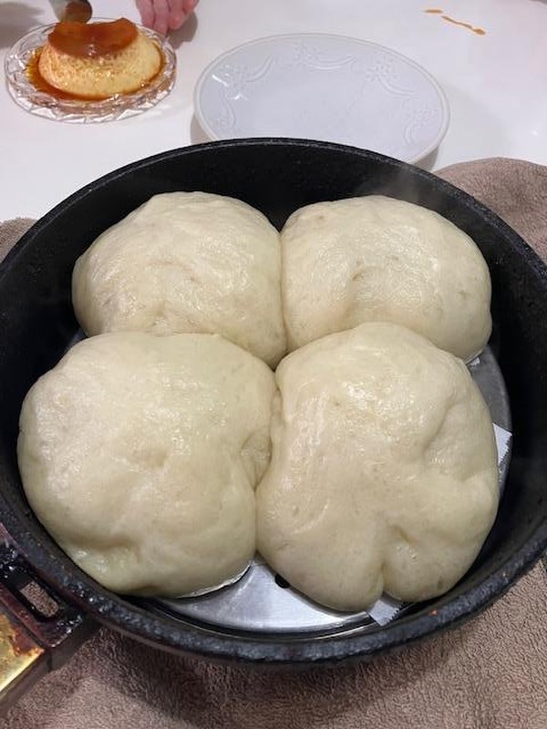 蒸し調理では、本格ぶたまんとプリンの完成！