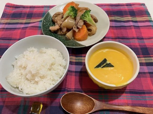南瓜ポタージュもハンディブレンダーなら簡単にできました。