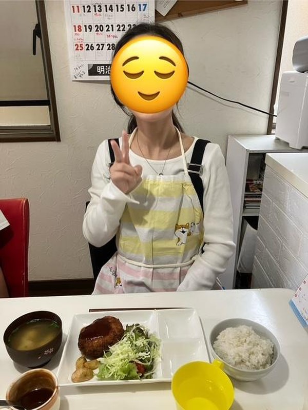 ジューサーを使って１分でミンチカツたねのできあがり～
