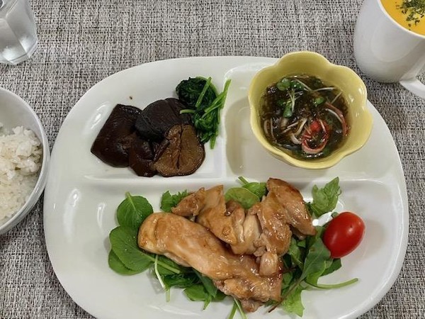 5回目は自作メニュー「照り焼きチキン」800kcal
