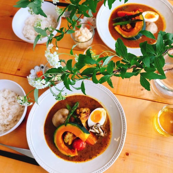 塩麹鶏とスパイスから作る本格スープカレーと発酵おかず