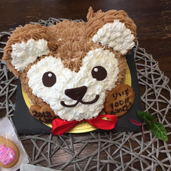 マンツーマンでモンブランのダッフィケーキ