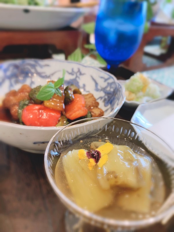 黒酢酢豚
