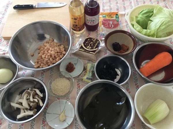 食材はできる限り有機を使います。調味料は昔ながらの製法のもの