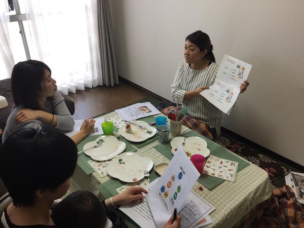 プチ酵素栄養学の座学中です。