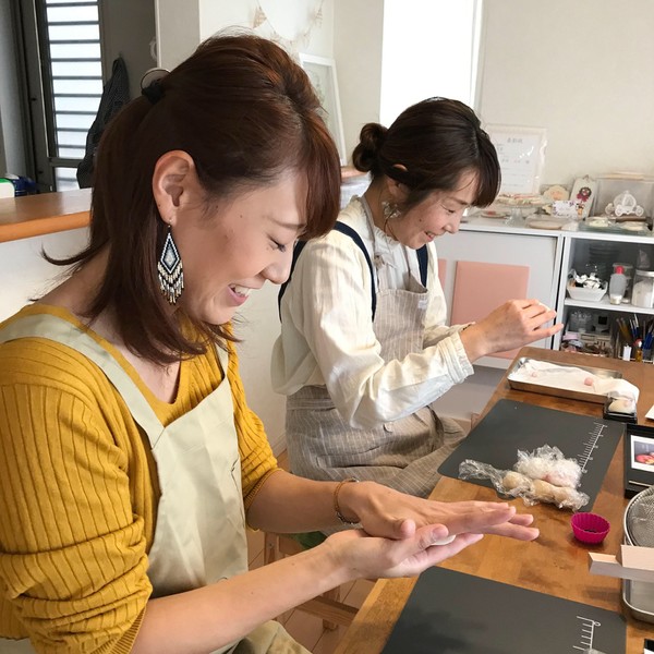 練り切りレッスンの様子です