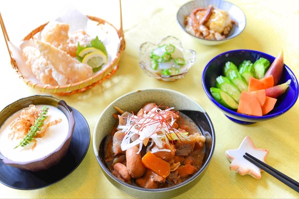 居酒屋料理レッスン【ガチで旨いモツ煮込み、鶏皮煎餅】全6品