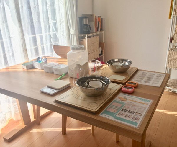 計量から焼き上がりまで全てお一人で作業を行って頂きます。