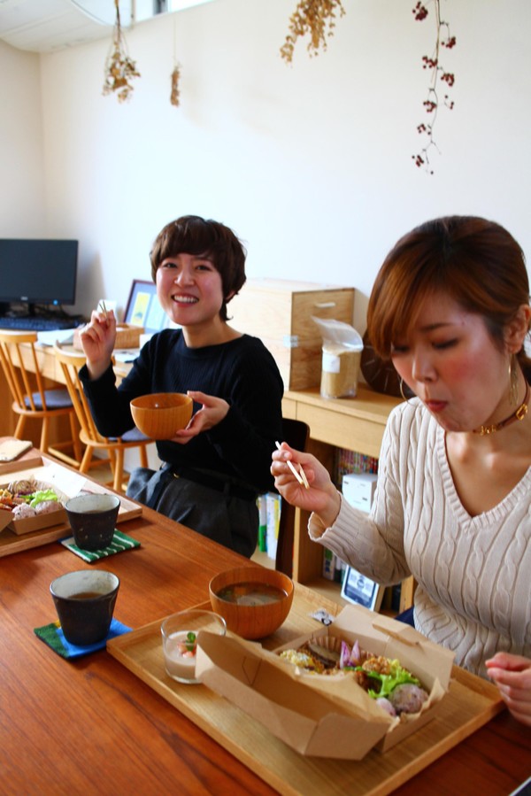 お味噌仕込み後には自家製味噌のお味噌汁と発酵ランチ
