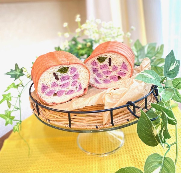ぶどうのデコ食パン