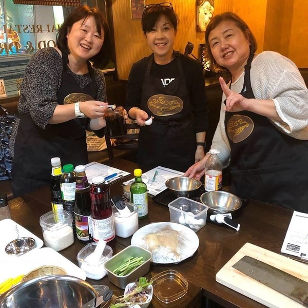 調味料計る。