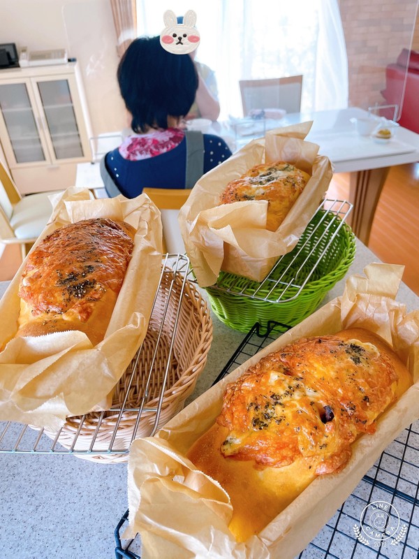 春色トマトのフロマージュブレッド🍅