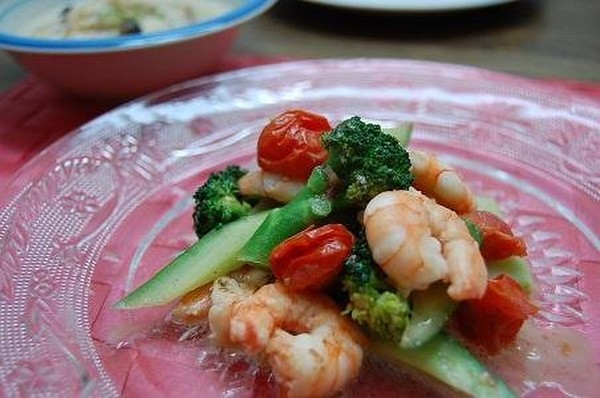 海老の温野菜サラダ