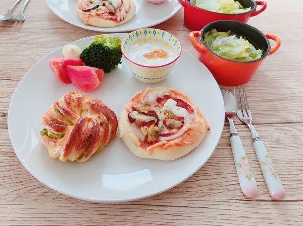 抹茶とホワイトのツイストロールのレッスン♪