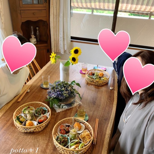 夏の中華御膳レッスン
季節のお花にテンションアップ