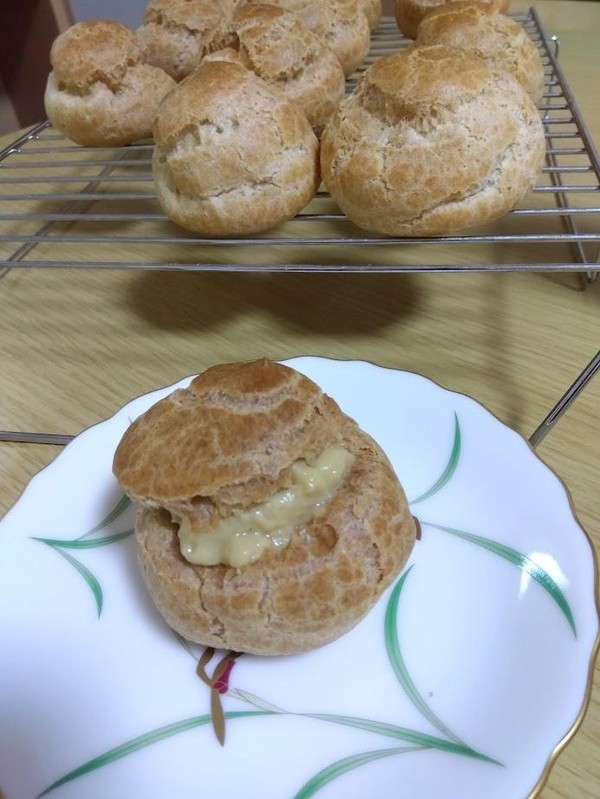 米粉のシュークリーム