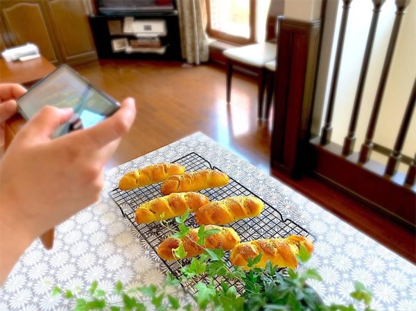 この日のパンはツナカレードック♡