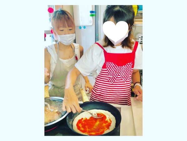 フライパンピザ　プレーン生地を焼きました。