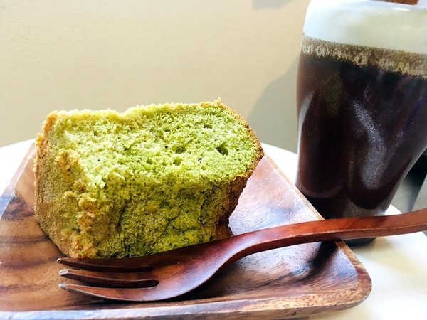 米粉の抹茶シフォン