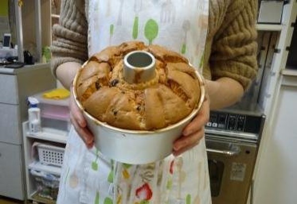 チョコチップ入りのミルクティ　