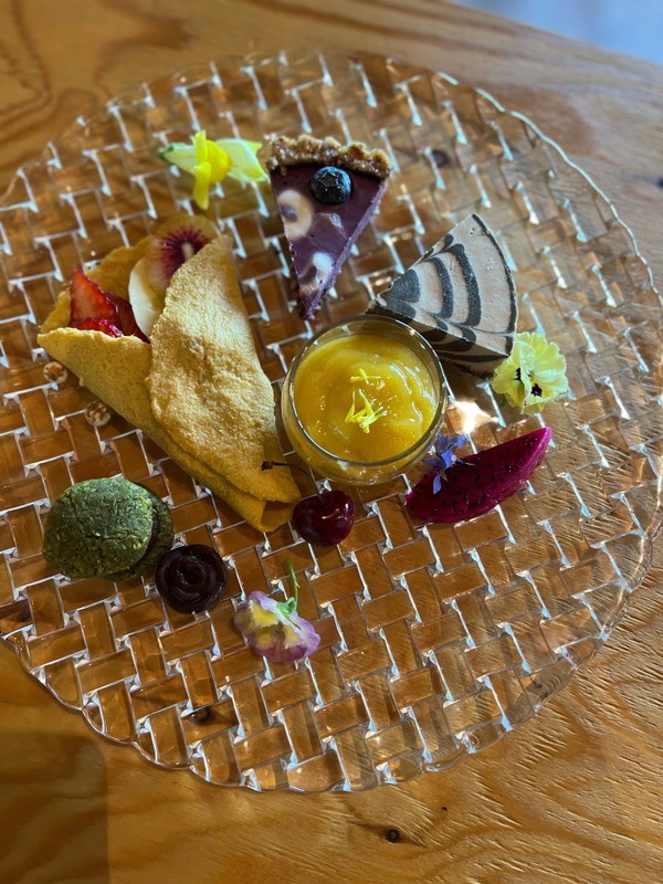 ロースイーツカフェで提供したスイーツの数々