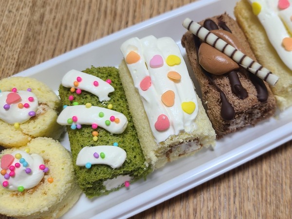 プレゼントにもぴったり！ミニロールケーキ🎂