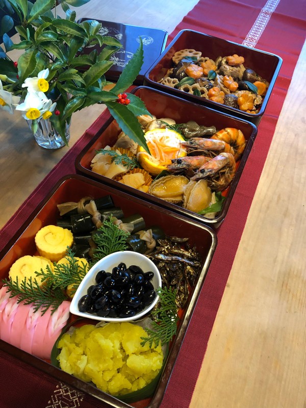 お節料理をみんなで作りましょう！
