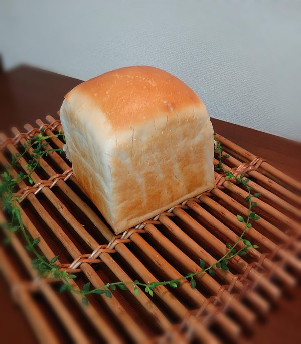 一斤食パン。
