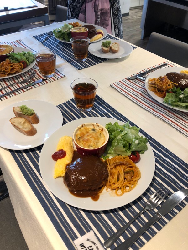 みんなで試食
4月レッスン