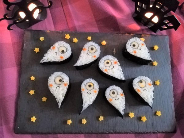 可愛いハロウィンお化け👻簡単に作れます👻👻👻👻