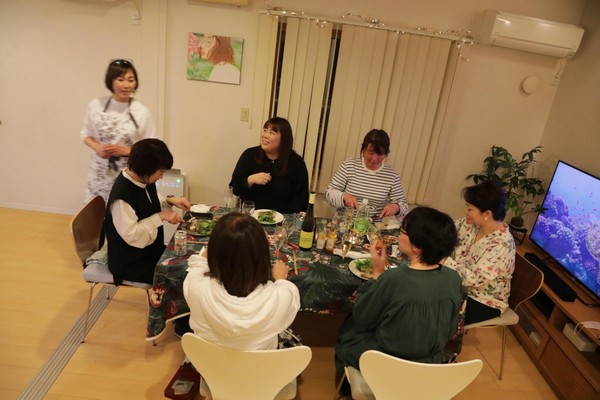 生徒さまと交流夜会